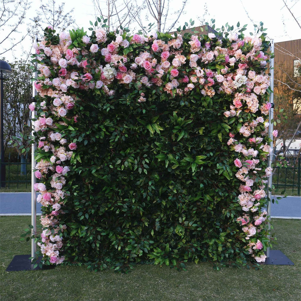 Safety Features of Eco-Friendly Wedding Decorations